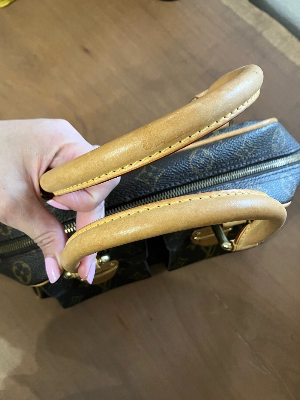 Louis Vuitton Monogram Canvas Manhattan PM - Picture 14 of 16